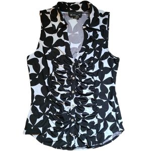 🌸INC Black White Sleeveless Collar Top 3/$10